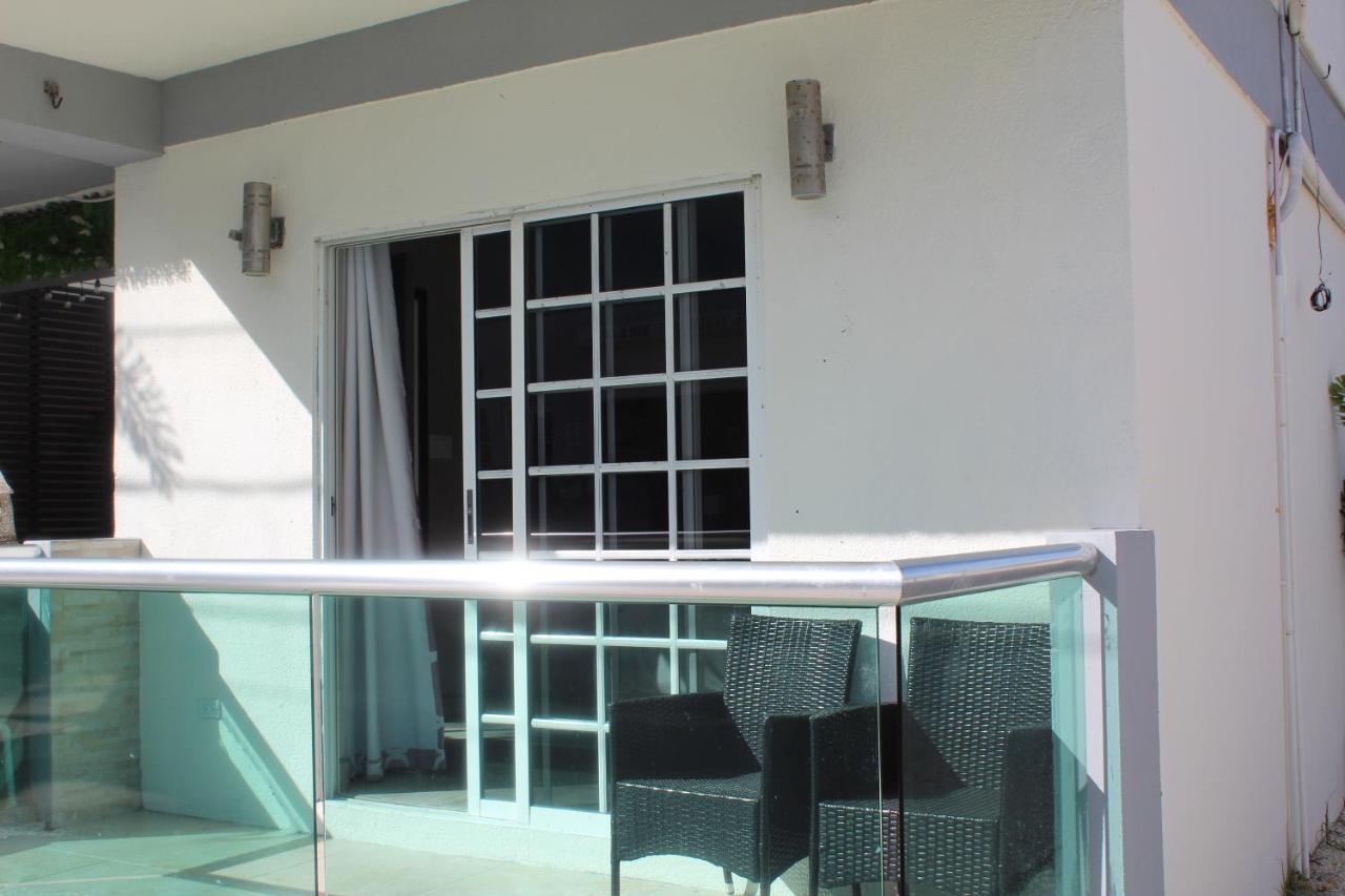Barefoot Caye Caulker Hotel Екстер'єр фото