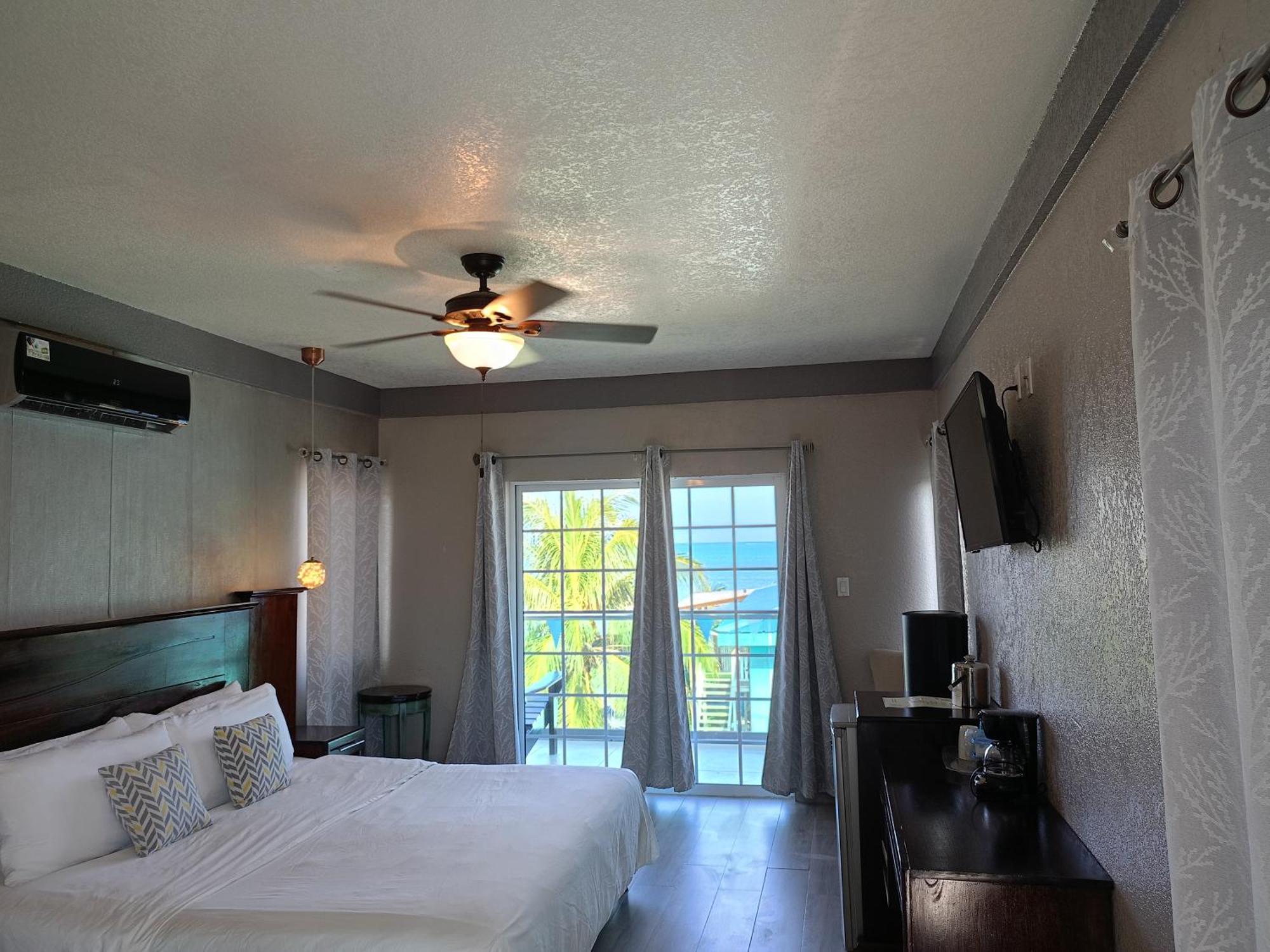 Barefoot Caye Caulker Hotel Екстер'єр фото