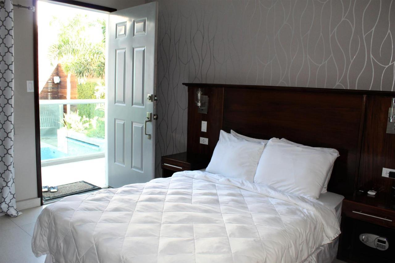 Barefoot Caye Caulker Hotel Екстер'єр фото